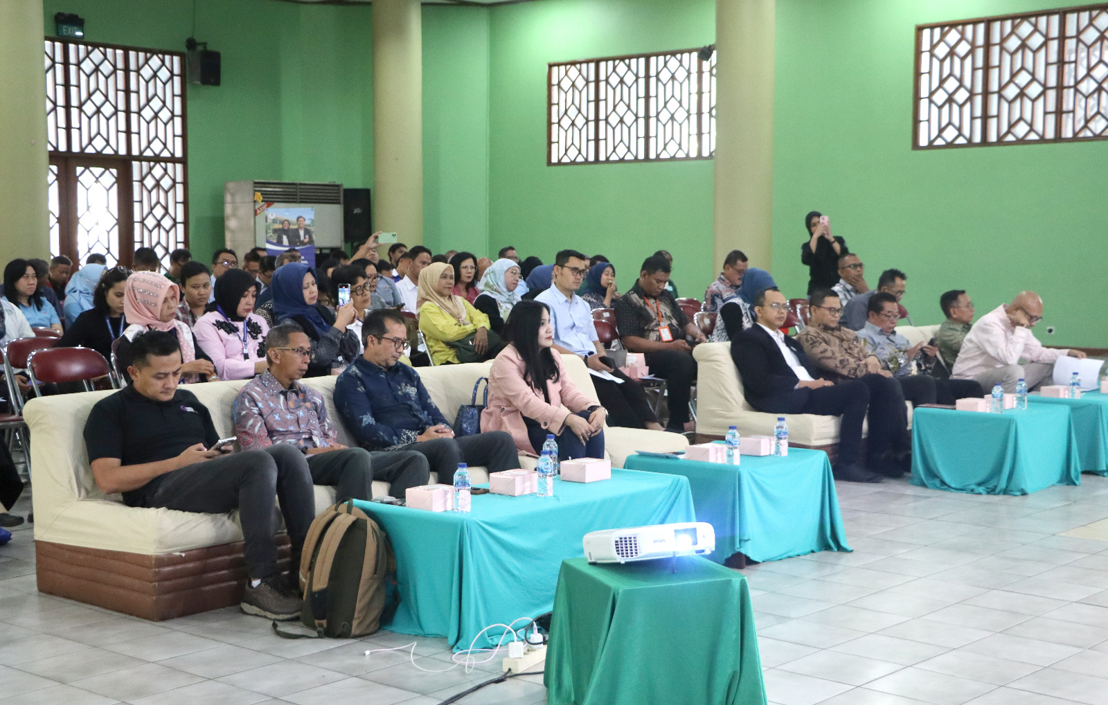Sosialisasi PP No.28 Tahun 2025 dan Program Pendidikan dengan Institut STIAMI, USNI (Universitas Satya Negara Indonesia) dan ISTN (Institut Saint dan Teknologi Indonesia) Jakarta.  Aula Masjid As Salam PT.Indocement Tunggal Prakarsa, Tbk. 30 Juli 2025.